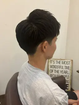 18:00​〜​来ていただけるメンズカットモデル様募集しております🙇2回目以降も大歓迎です