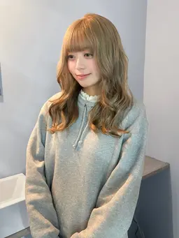 【レディース人気No.1メニュー】 ケアブリーチ+カラー💫 【ケアブリーチ使用✨】