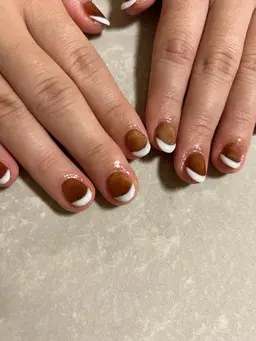 フレンチネイル