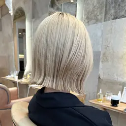 【ダメージ90%以上軽減✨】ケアブリーチ+3stepトリートメント✨✨