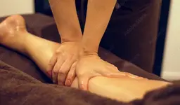 足リンパマッサージ30分✨足のむくみ、疲労回復🌱立ち仕事、座りっぱなしの方に
