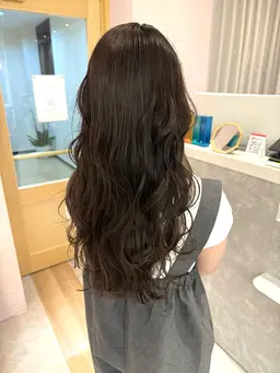 【ダメージレス🌻🌈】艶カラー+AujuaオーダーメイドTR18種類の中からお悩みに合わせて選定させていただきます✨️