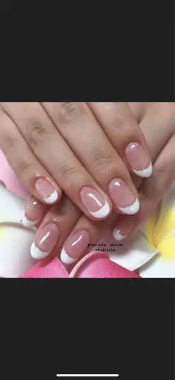 フレンチネイル