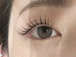 トリートメント成分が入ったまつ毛パーマ