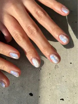 『マグネット・フラッシュネイル✨』+500円で2色まで選択可能🌷