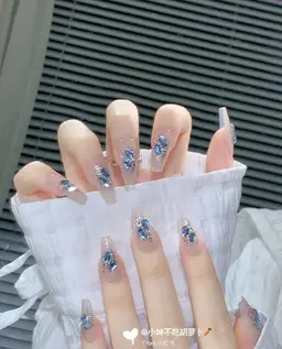 シンプルデザイン+パーツつけ放題