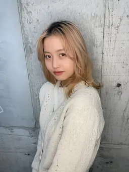 ダブルカラーでなりたい髪色にブリーチ➕カラー