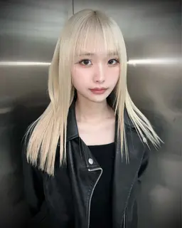 【ハイトーンメンテナンス】リタッチブリーチ(3cm以内)＋ワンカラー＋最高級トリートメント✨️