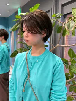 【🌟minimo限定価格🌟】🍓ショートカット+5STEPトリートメント(超音波アイロン付き)🍓