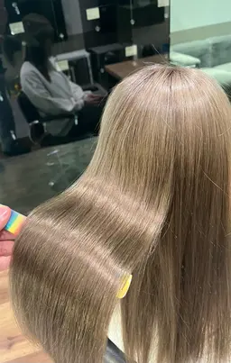 【🐢イルミナカラー🐢】ダメージレスワンカラー➕しあわせトリートメント🩵