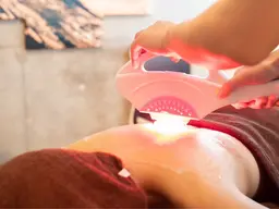 【女性限定】全身脱毛(VIO顔なし)¥4400