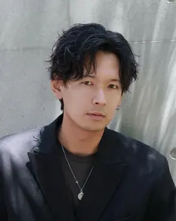 🔥リピーター限定🔥　パーマ復活カット