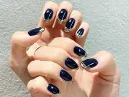 人気No.3⭐️【minimo限定メニュー‼️】🩰ミラーフレンチネイル🩰（オフ有り）　大人かわいい上品な仕上がり🩷