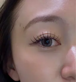 【束感好きならこのメニュー！】LEDダブルフラットラッシュ🦋80束（160本）＋束感コーティング仕上げ