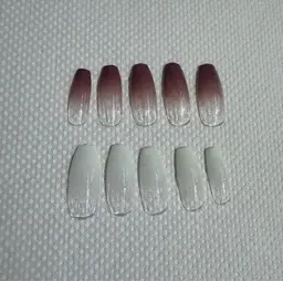 オフあり限定【カラーグラデーションネイル】技術向上のため練習モデル募集