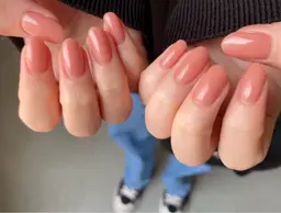 3名限定。長さだし10本、ワンカラー仕上げ オフがある場合は事前にお伝え下さい!長さは自爪の2/3程度になります。