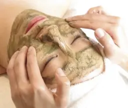 【顔ハーブピーリング＋保湿うるつやパック✨】韓国つや肌管理★ニキビ、ニキビ跡、ざらつき、毛穴を徹底ケア👊