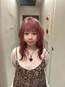 【🎒学生限定🏫】 リタッチブリーチ1回+カラー+トリートメント⚠️ロング料金あり