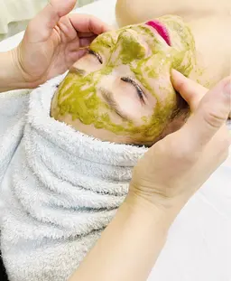 ✨リピーター様✨1ヶ月以内ご来院の方はここから1000円引き【美容鍼✖️ハーブピーリング🌿】（首肩背中頭マッサージ付）