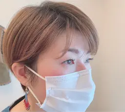 ポイントカラー✖︎100本さりげなくオシャレ✨カラーは12色から選べます❣️