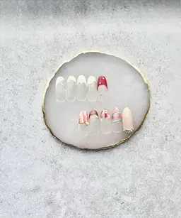 【オフ有】フレンチ+ラメライン付 0円