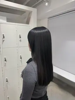 カット＋縮毛矯正 ¥4000-