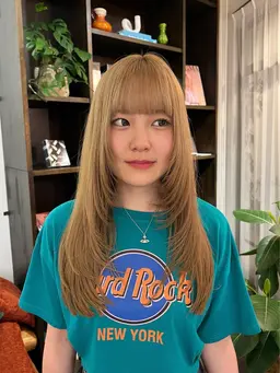 ロング、ミディアムレイヤーカット💇‍♀️ナチュラルからがっつりレイヤーまでお客様に合わせて提案させていただきます🌸