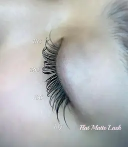 【ナチュラル🌼】オフ無料•補修トリートメント付🧡まつ毛エクステ100本