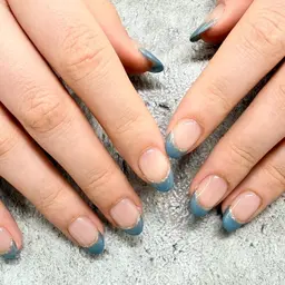 ハンドネイル💅🏻ジェルオフあり！フレンチ✨詳細情報確認後のご予約をお願いします。