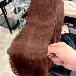 【☔️当日限定🉐】サラ艶美髪縮毛矯正✨️➕髪質改善トリートメント🫧➕marbb付き️🫧