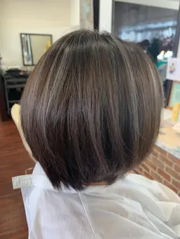 ハイライト＋ヘアカラー【ショート】時間180分​〜​240分