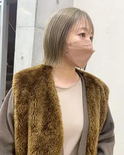 【さりげないアクセント】似合わせカット+イヤリングカラー(ブリーチ有)