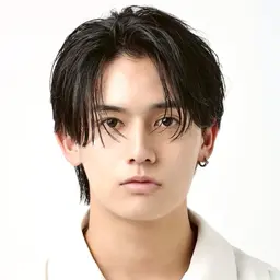 メンズカット➕最新の眉毛を整える ”眉質改善”モデルさん募集【今だけ実質無料】スタイリング付き【ミニモ学割/韓国】