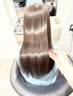 【本気の髪質改善トリートメント】ブリーチやカラーで傷んだ髪にレブリン酸で集中ダメージ補修、髪質改善中マッサージ付き