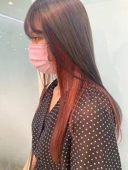 🌈流行りのインナーカラー🌈ケアブリーチ＋全体カラー超音波ケアトリートメント付き【カット込みの場合＋¥3.300】