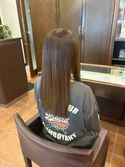 髪質改善ストレート✨️🫧(ロング料金+500