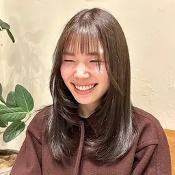 “新規限定”透明感ワンカラー◎赤みを抑えた柔らかい色味に