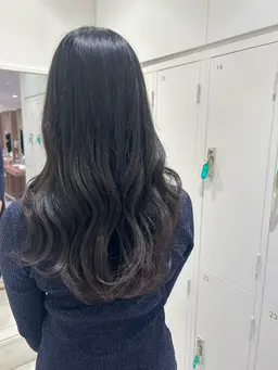 【期間限定】カラー＋トリートメント＋ブロー＋指名料金+（ロング料金別）