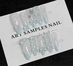 ミニモ限定【ネイルチップ長さ出し】ワンホン定額|初回ジェルオフ無料!完成ネイルチップを装着する、時短、可愛い¥4980