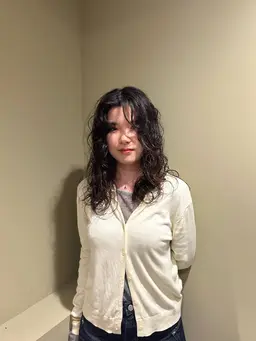 🎀カット+パーマ🎀《ミディアム限定🌱》/やわらかい動きとツヤ感のあるナチュラルパーマ💫