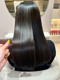 【12月特別クーポン‼️】【42%off✨️】カット✂️+髪質改善縮毛矯正🪞トリートメントプレゼント🎁【大曽根】