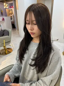 🌙平日18時半​〜​🌙動画撮影OKの方限定✂️トリートメント付き似合わせレイヤーカット✂️