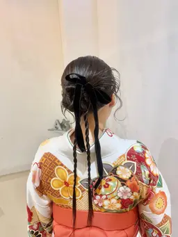 🌷ヘアセット♡（アップスタイルなど🆗）土日祝+¥500→営業時間前のお問い合わせはメッセージにて🙇‍♀️