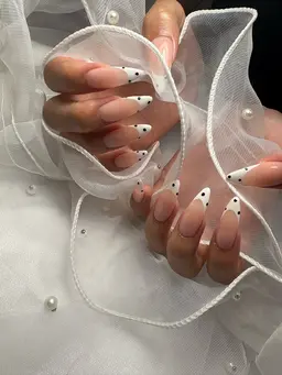 フレンチ💅🏻オフ込⭐︎長さ出し🉑