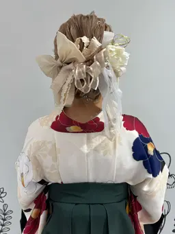 🎓⌇﻿🉐ペア割🉐卒業式袴着付け＋ヘアアレンジ🌸