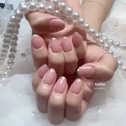 【💓見れてる今超お🉐】 キラキラ✨ラメフレンチ✨