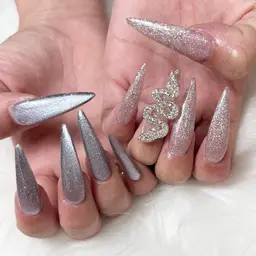 🌺💎《10本長さだし》うる艶マグネット×ワンカラー×ラメ✨組み合わせ無料カラー追加無料・ジェルオフ無料