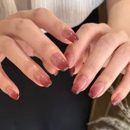 【オフケア込み】オフィスネイルにも♡グラデーション