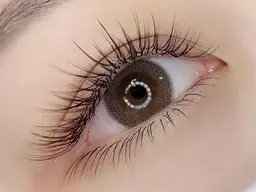 フラットラッシュつけ放題200本までできます★何回オフ無料★