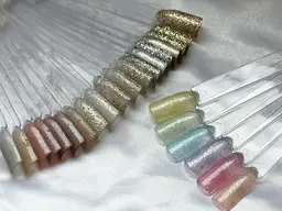 🎀大人気NO.6🎀💕ハンドネイル ラメワンカラー(丁寧なケア付きです)💕 多数ある色の中からお選びいただけます!